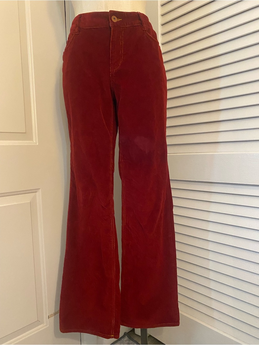 Eddie Bauer Deep Burgundy Corduroy Wide-Leg Pants- Size 10